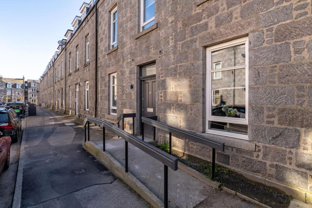 Remodelled Luxury 3 Bed Apartment Aberdeen Exterior foto